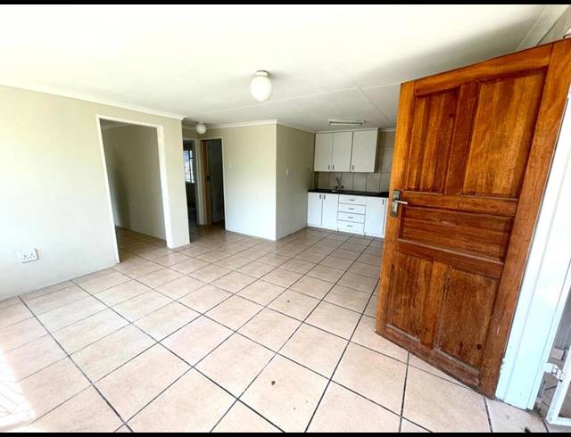 2 BEDROOM PROPERTY TO RENT IN MIEDERPARK